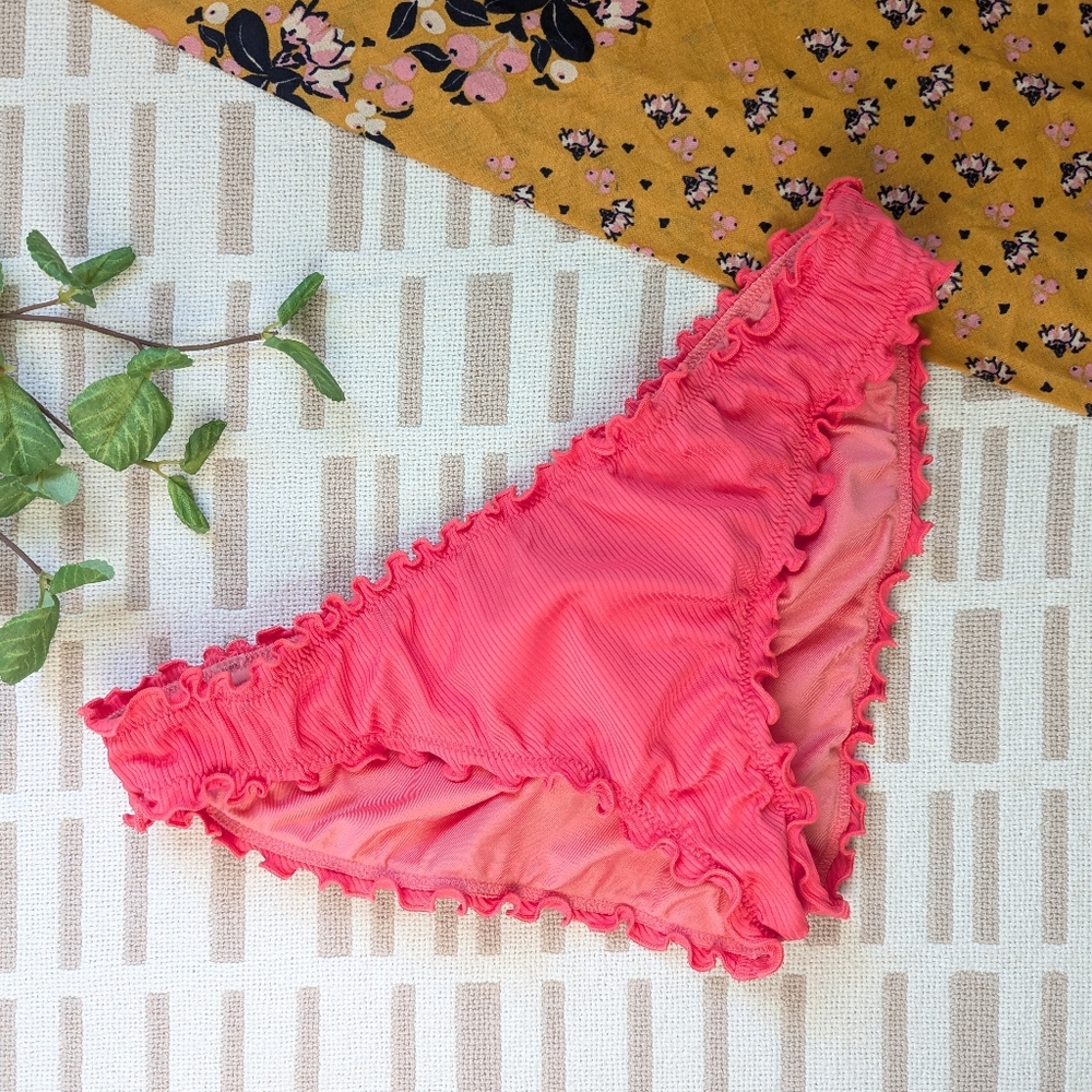 Victoria's Secret | Cheeky | Ruffled Bikini Bottom | Pink